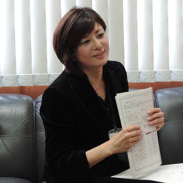 高澤有美所長 写真1