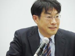 厚生労働省年金局事業管理課長 高橋和久氏